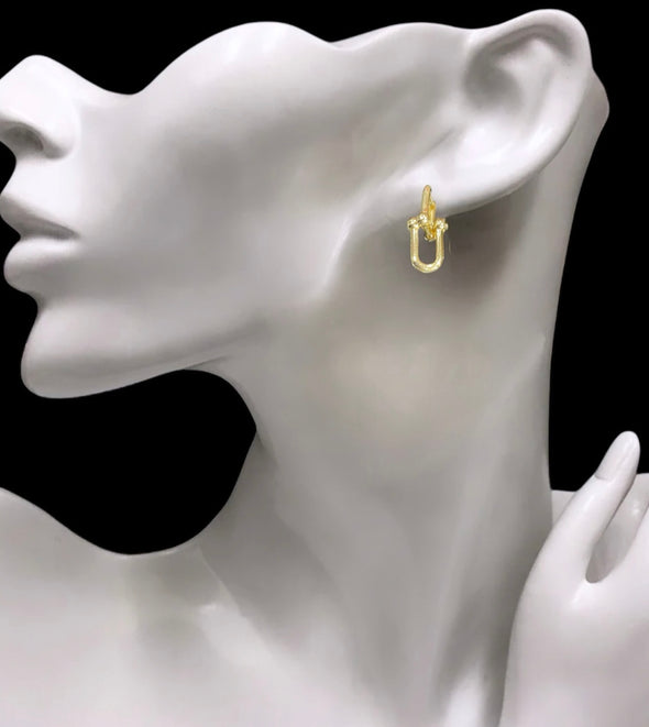 Papita Huggies earrings