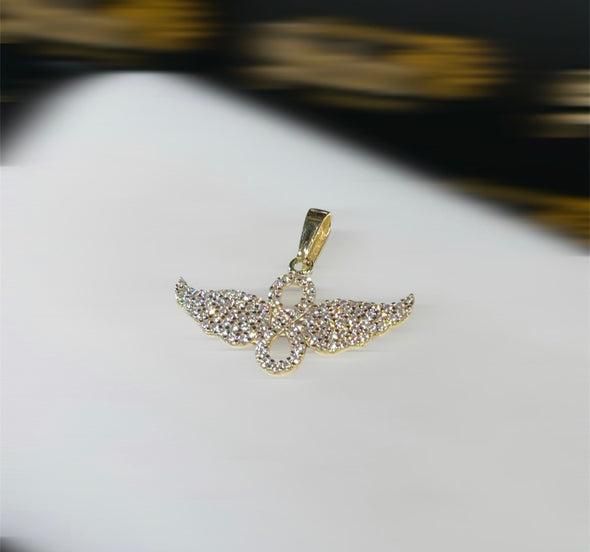 Angel wings pendant