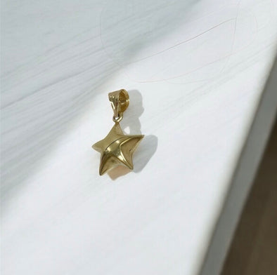 Small puffy star