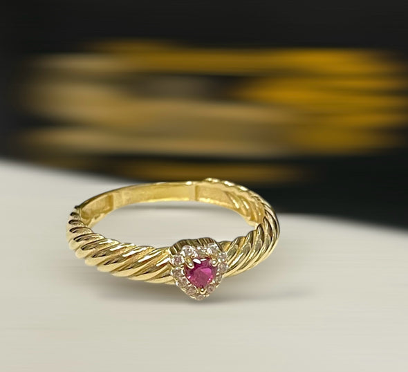 Mini heart ring