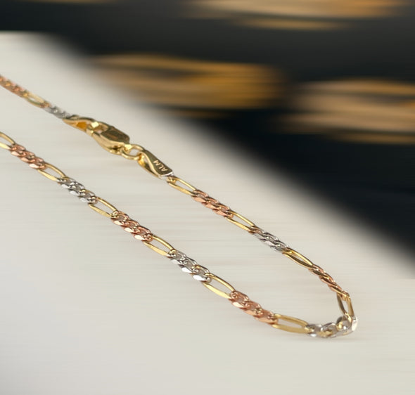 Three colours figaro chain