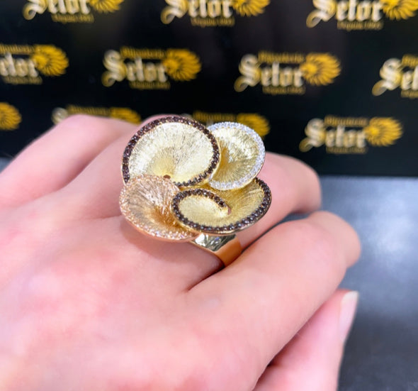 Flowers cocktail ring