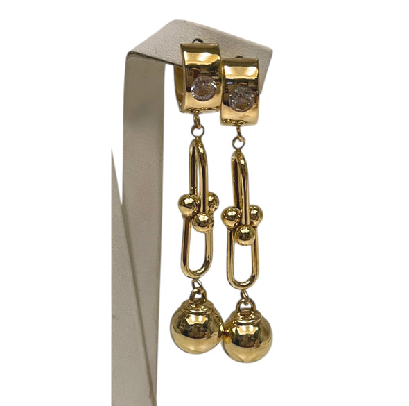 Dangling balls earrings