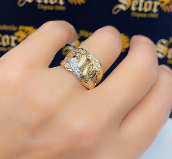 Knots ring