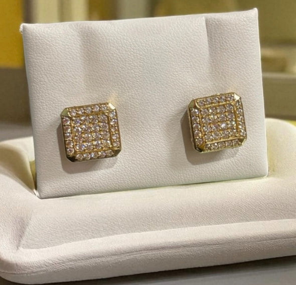 Mega stud earrings
