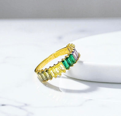 Colourful ring