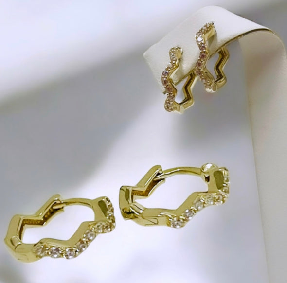 Wave huggies earrings