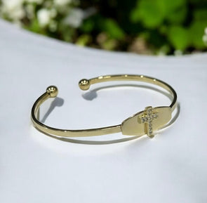 Baby cuff bangle