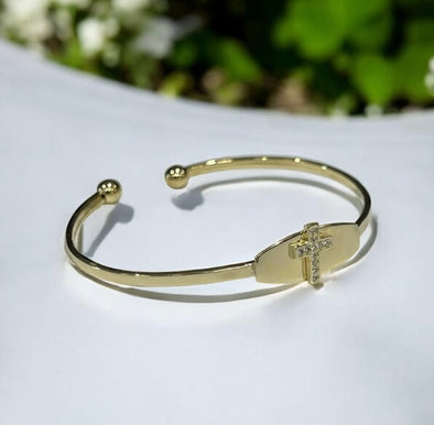 Baby cuff bangle