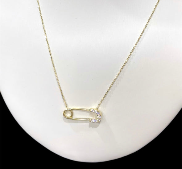 Safety pin necklace
