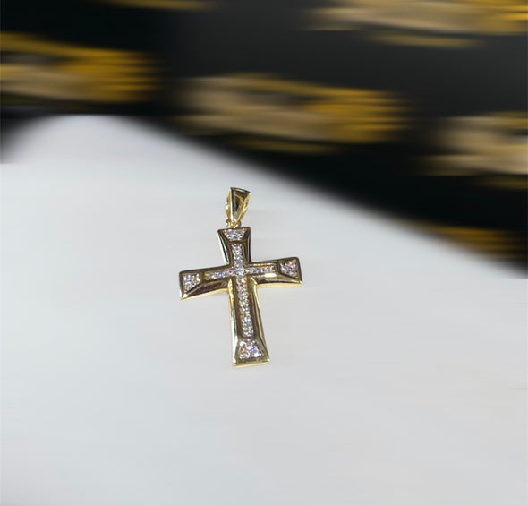 Cross pendant