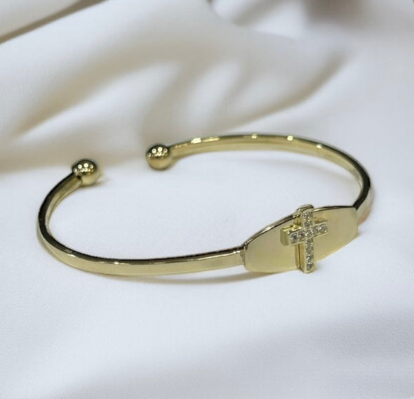 Baby cuff bangle