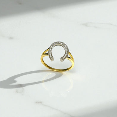 Horseshoe diamond ring
