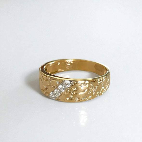 Lab grown diamond band