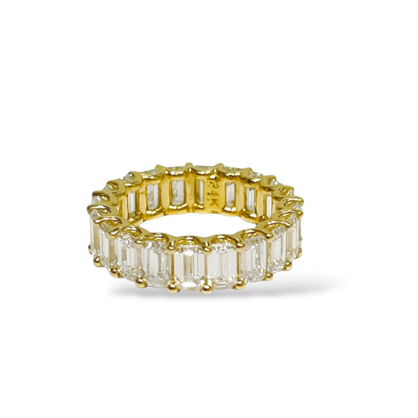 Esmeralda eternity band