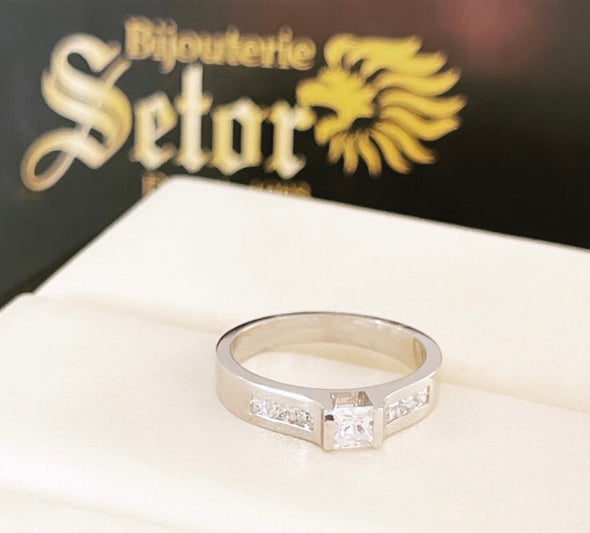 Princess engagement ring ZER054 - Bijouterie Setor