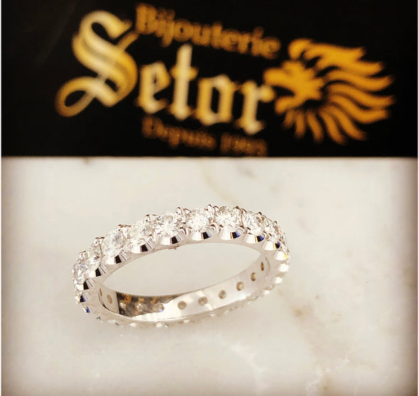 14k white gold eternity ring DER029 - Bijouterie Setor
